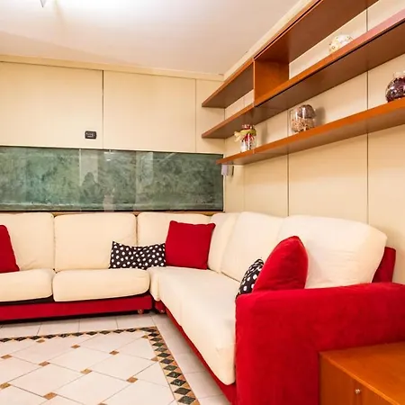 Holiday home Gardappartamenti I Gelsi *