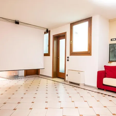 Gardappartamenti I Gelsi Holiday home
