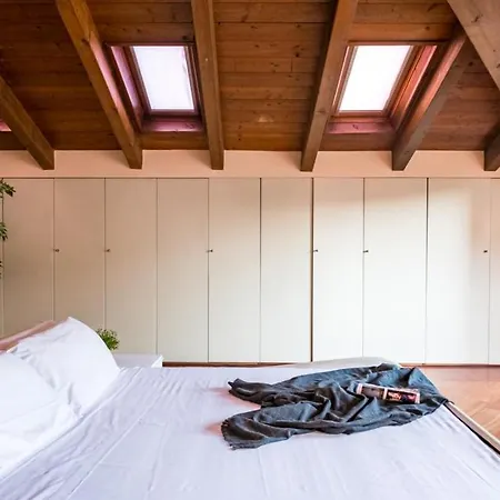 Holiday home Gardappartamenti I Gelsi