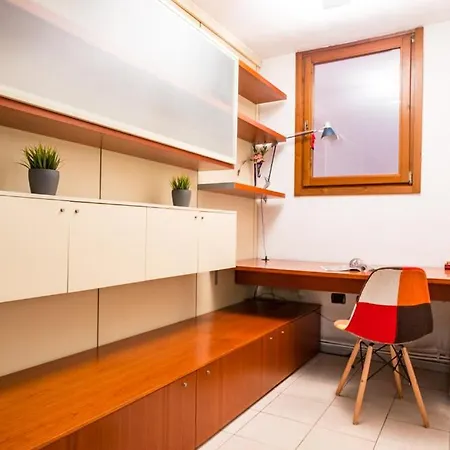 Gardappartamenti I Gelsi Holiday home Desenzano del Garda
